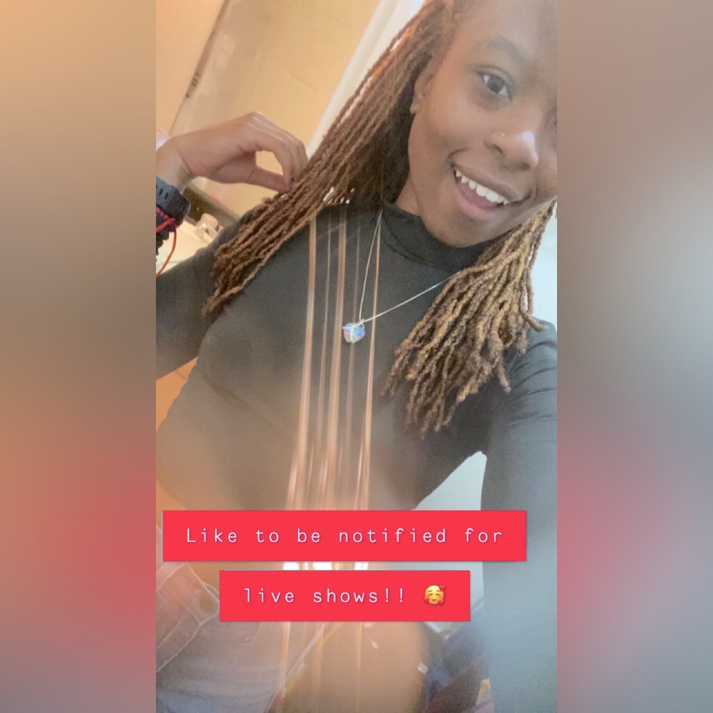 Like to be notified when I go live!!